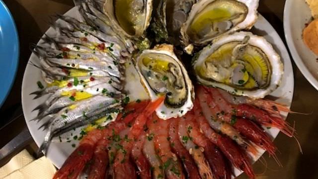 sicily_mainland_shrimp_oysters.jpg